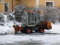 Winterdienst auf Gehsteigen - Gemeinde übernimmt keine Haftung !